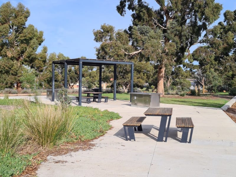 FRASER STREET RESERVE BBQ Area