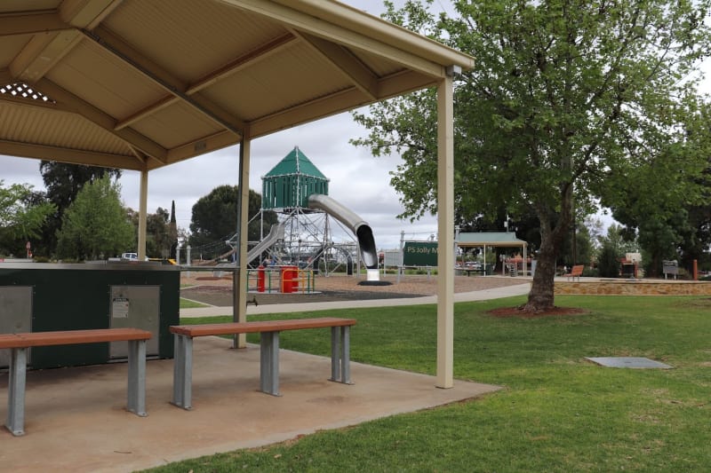 LOXTON PIONEER PLAYGROUND BBQ Area