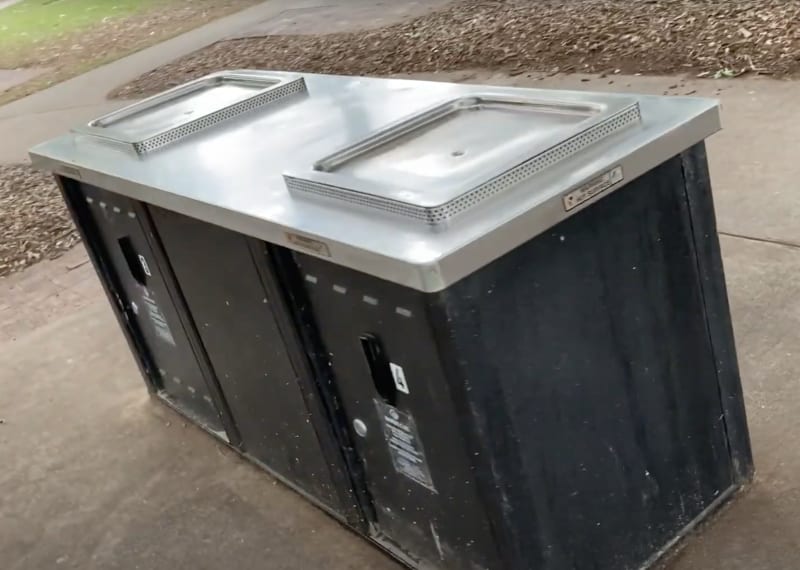 TOMATO LAKE BBQ Area