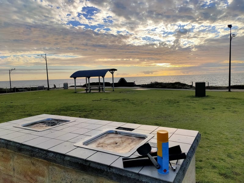 WYALUP-ROCKY POINT BBQ Area