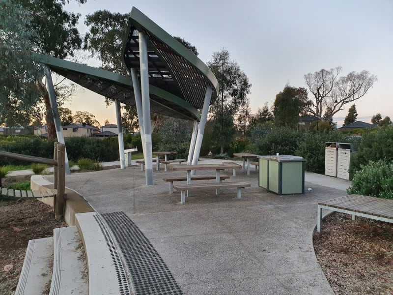 ELATION BOULEVARD BBQ Area