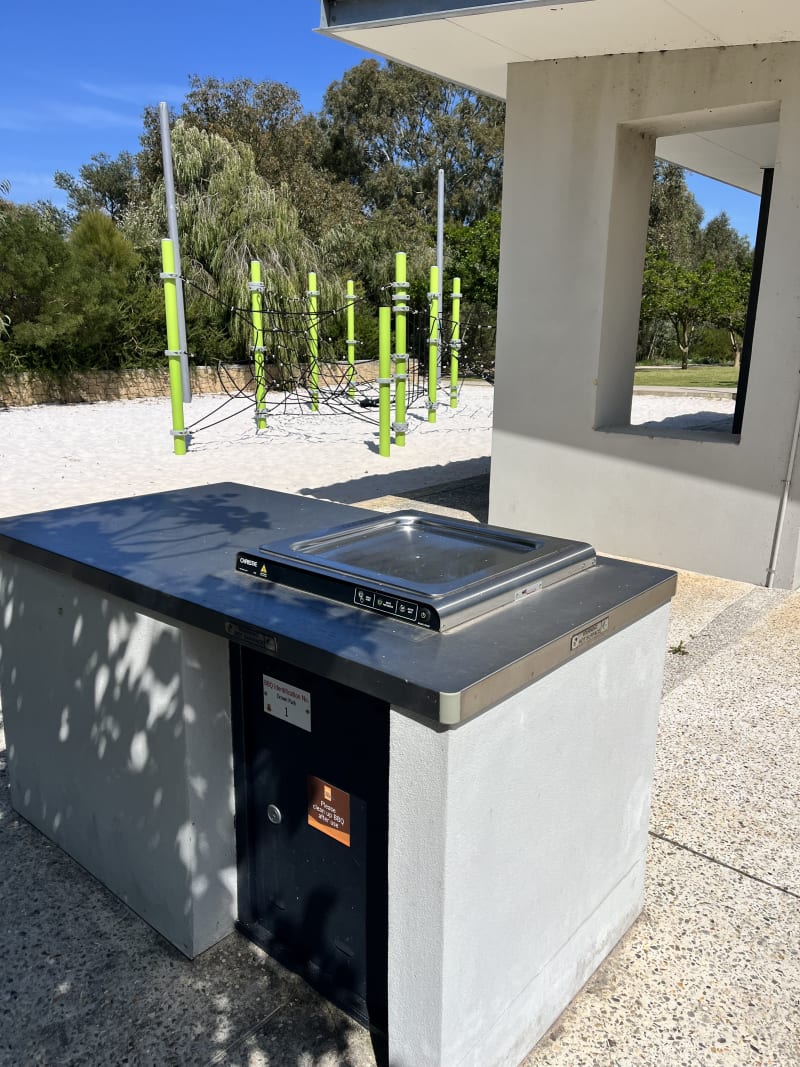CROWN PARK BBQ Area