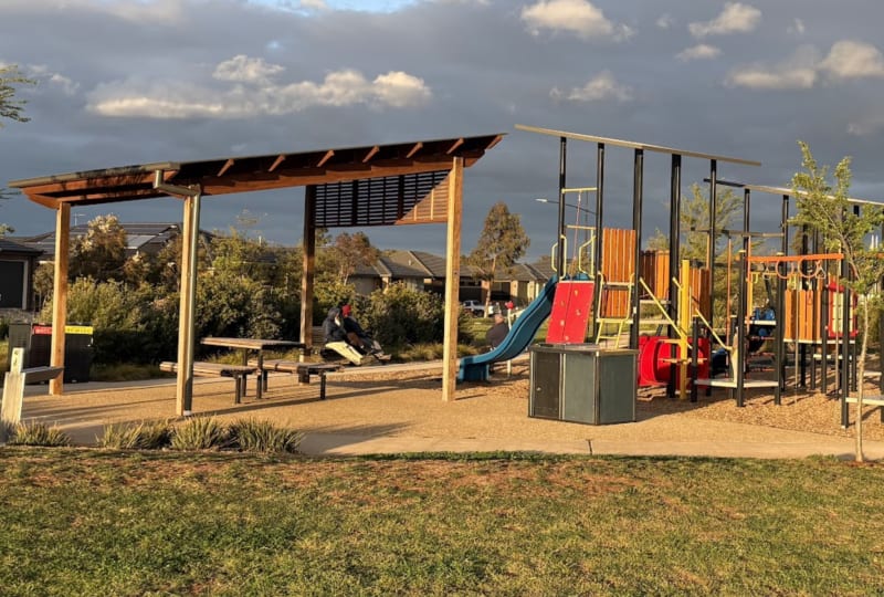 WALTON ST RESERVE BBQ Area