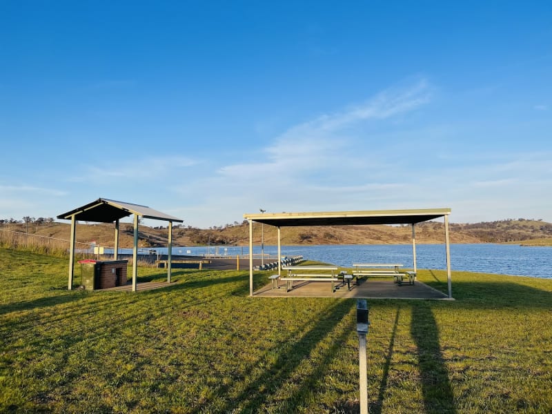 CHIFLEY DAM CAMPING GROUND BBQ Area